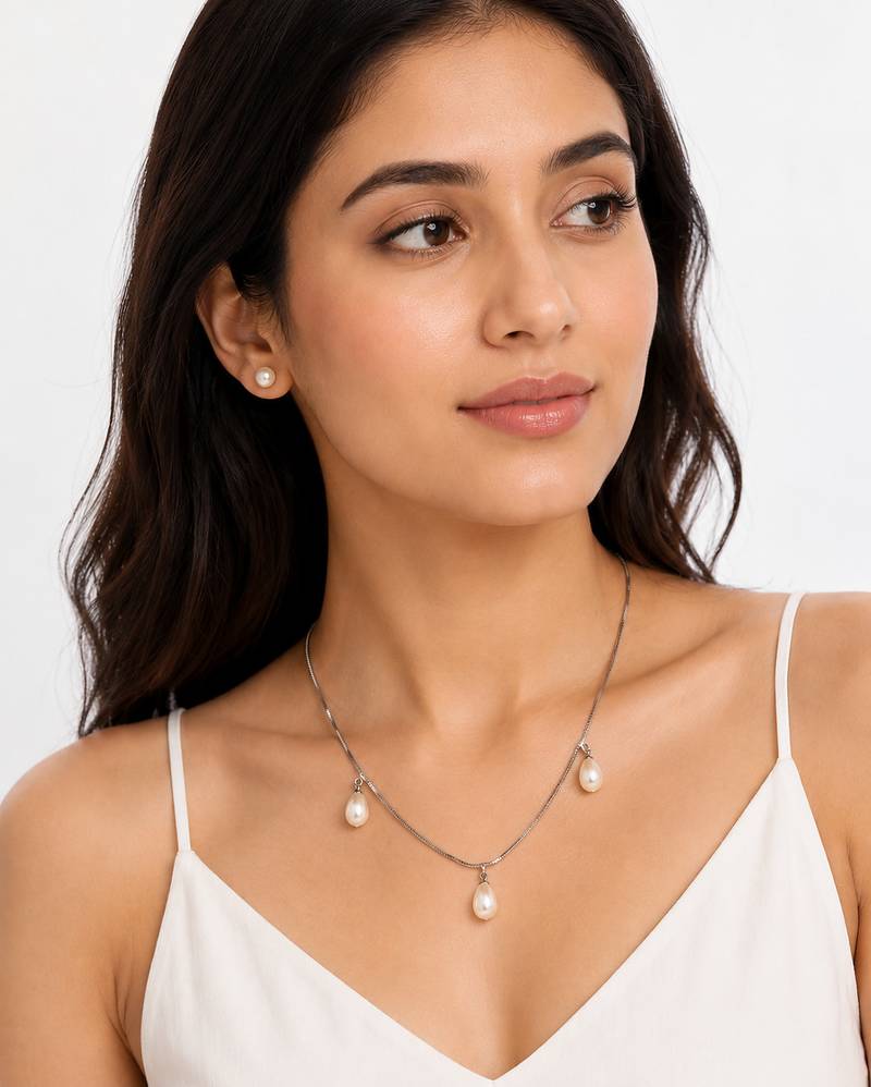 Freshwater pearl jewellery set, silver chain necklace with triple drop pendants and stud earrings