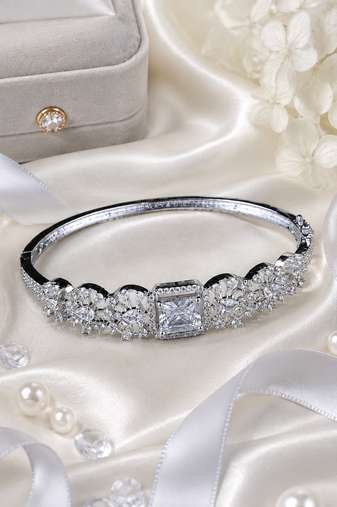 Rhodium Finish Crystalis American Diamond Bracelet