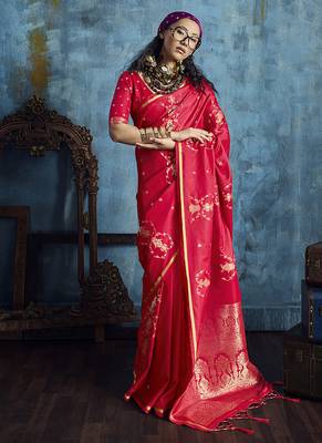 Crimson red satin weaving handloom silk blend saree 1