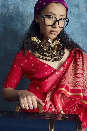 Crimson red satin weaving handloom silk blend saree