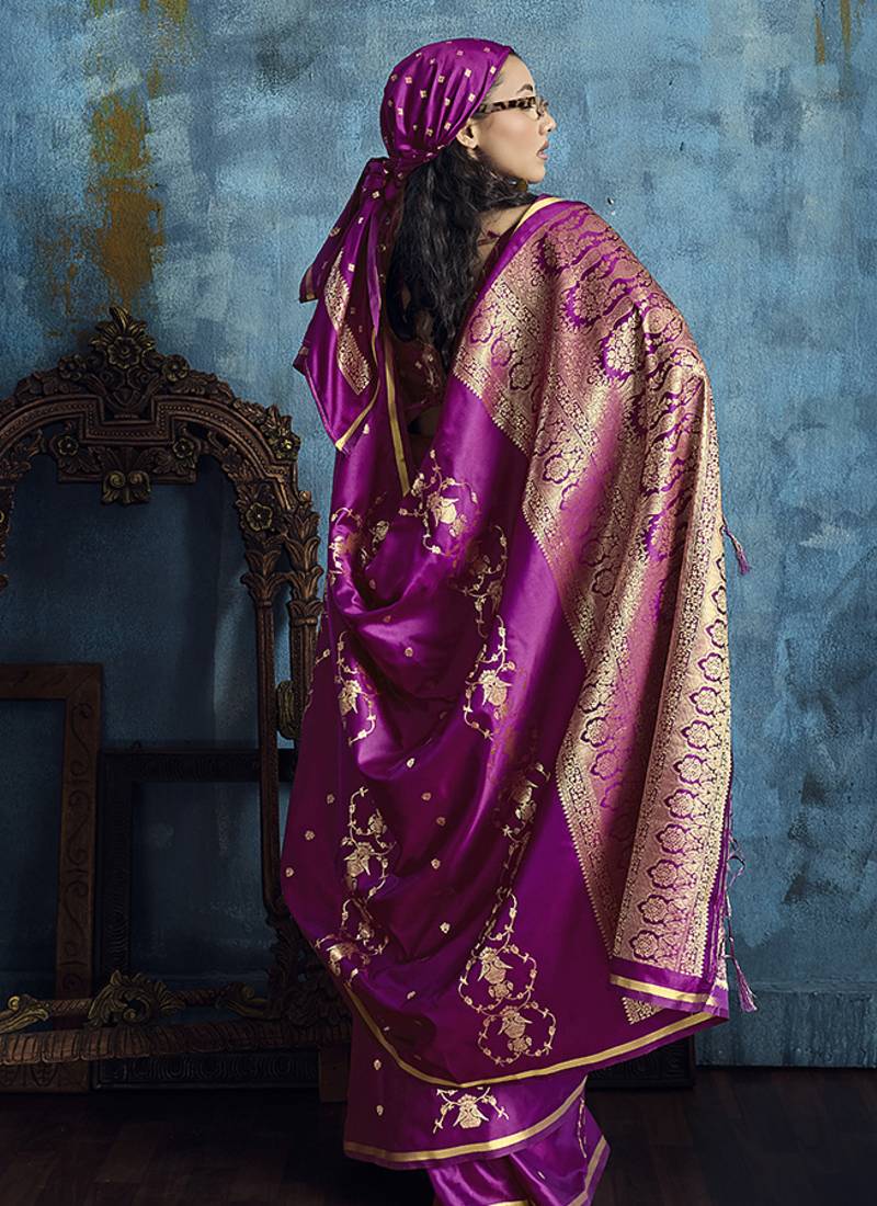 Magenta satin weaving handloom silk blend saree