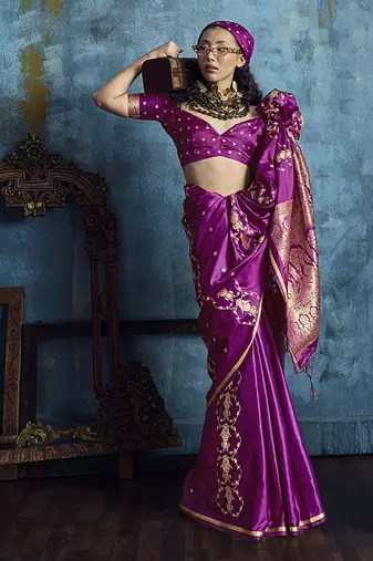 Magenta satin weaving handloom silk blend saree