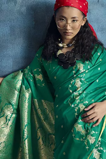 Green satin weaving handloom silk blend saree