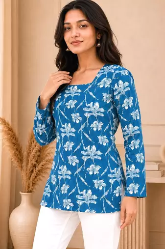 Blue floral printed cotton straight fit women top