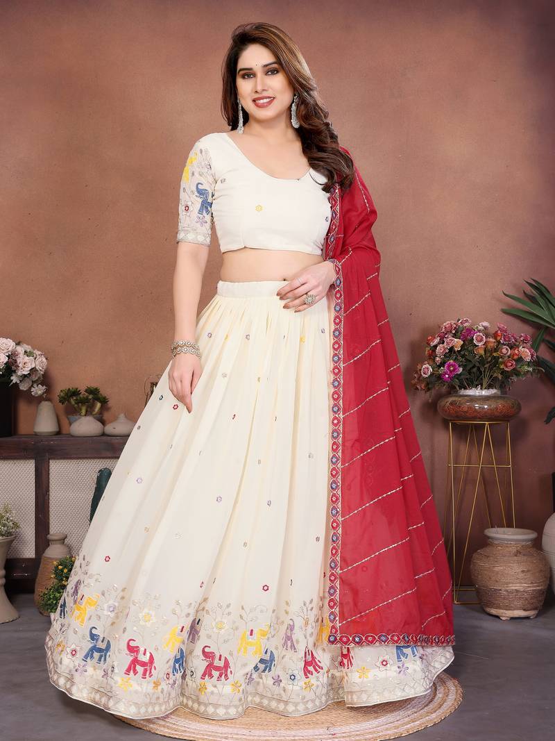 Womens's Star Georgette Traditional Motiff Semi Stitched Lehenga Choli With Cnotrance Dupatta Set