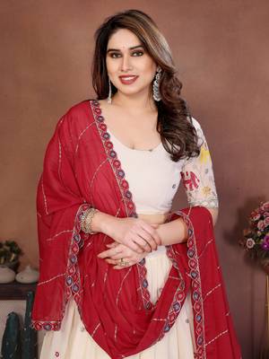 Womens's Star Georgette Traditional Motiff Semi Stitched Lehenga Choli With Cnotrance Dupatta Set 3