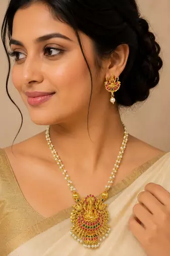 Ruby green color necklace set with earrings, moti & agate stone, gold plated