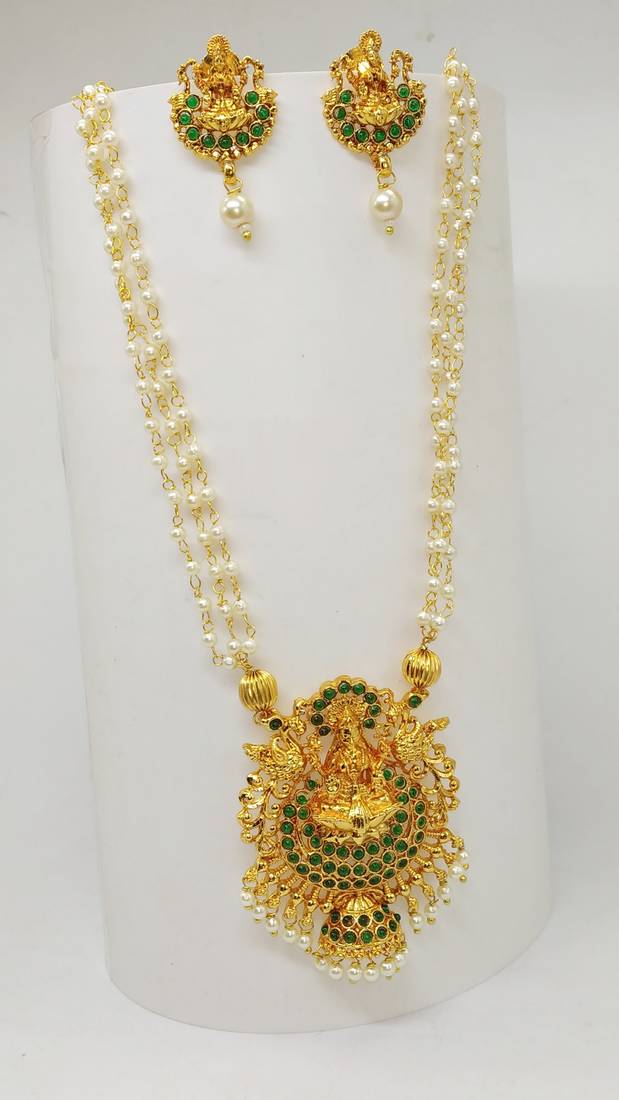 Green color necklace set with earrings, moti & agate stone, gold plated