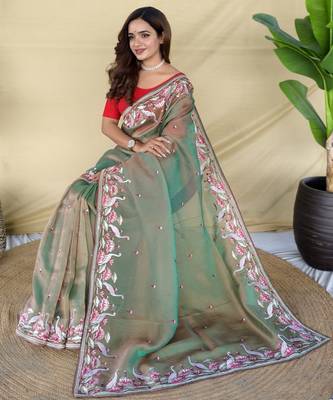 Green embroiedery work two tone silk saree 4