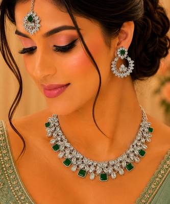 Green rhodium-plated agate stone necklace set with earrings & maang tikka 1