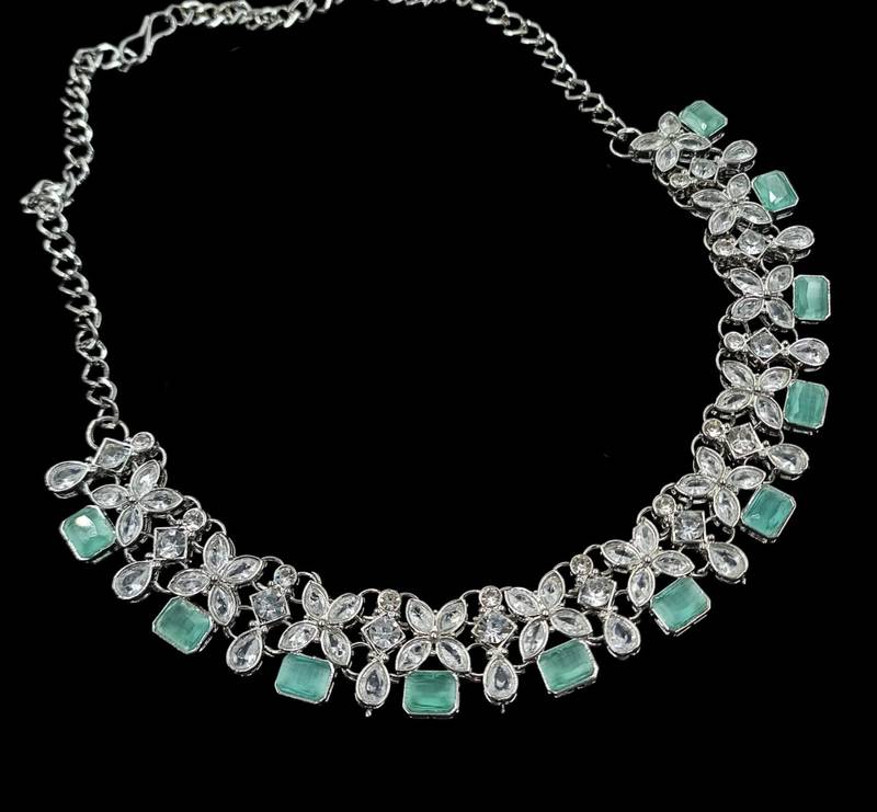 Pista rhodium-plated agate stone necklace set with earrings & maang tikka