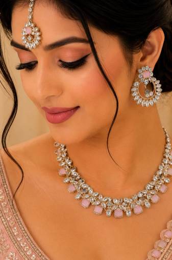 Pink  color necklace set with earrings and maang tikka     agate stone, antique gold plating