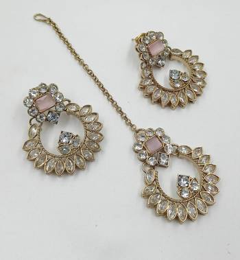 Pink  color necklace set with earrings and maang tikka     agate stone, antique gold plating 3