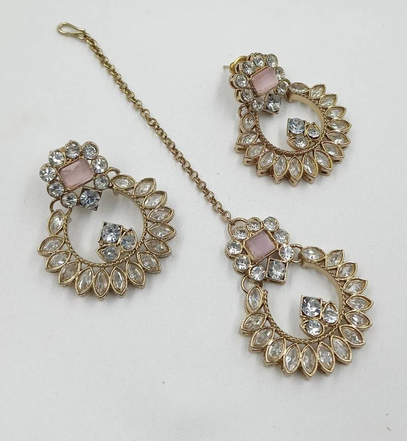 Pink  color necklace set with earrings and maang tikka     agate stone, antique gold plating