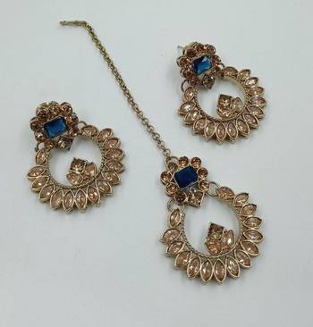 Blue color necklace set with earrings and maang tikka     agate stone, antique gold plating 3