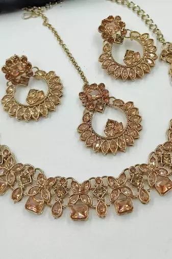 gold color necklace set with earrings and maang tikka     agate stone, antique gold plating