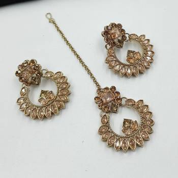 gold color necklace set with earrings and maang tikka     agate stone, antique gold plating 3