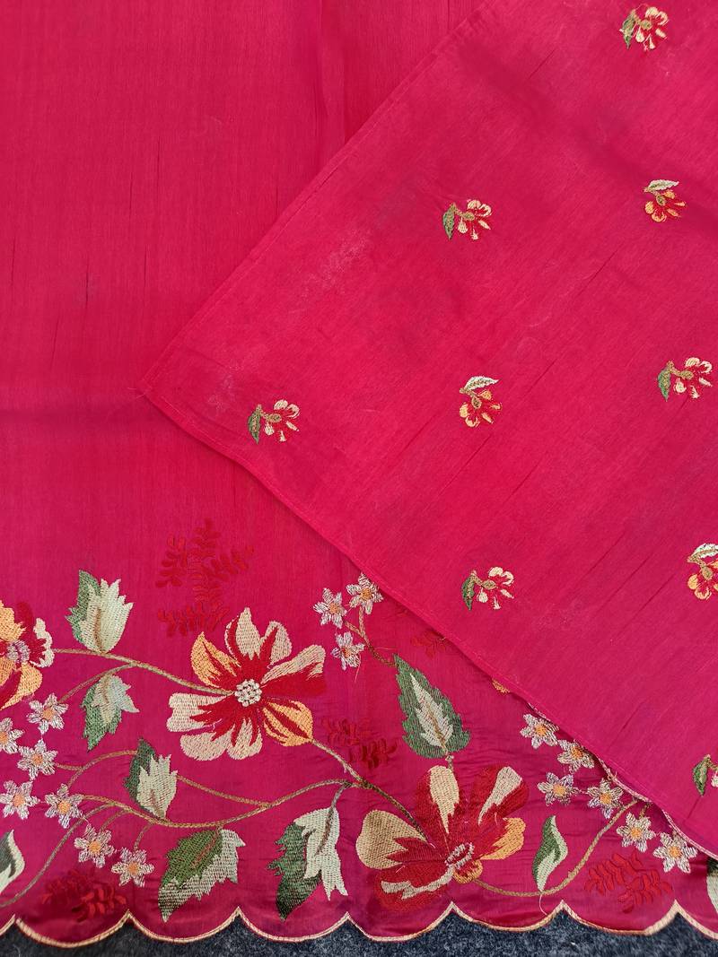 Red matka silk saree with heavy floral embroidery border with running blouse
