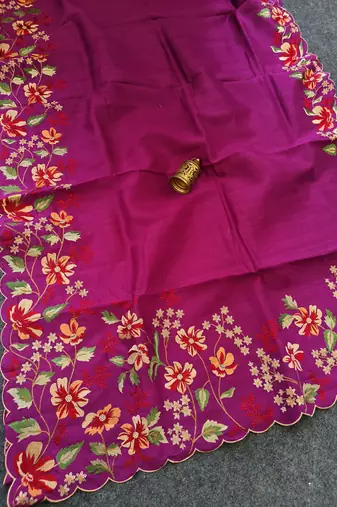 Rani pink matka silk blend saree with heavy floral embroidery border with running blouse