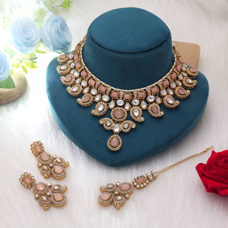 Light pink color kundan necklace set