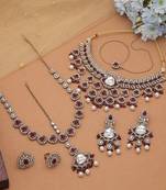 Red color kundan necklace set