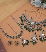 Green color kundan necklace set