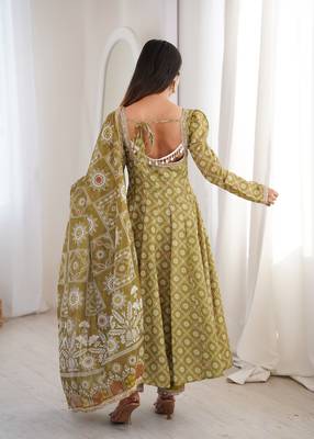 Olive printed maslin anarkali suit set with organza dupatta 4