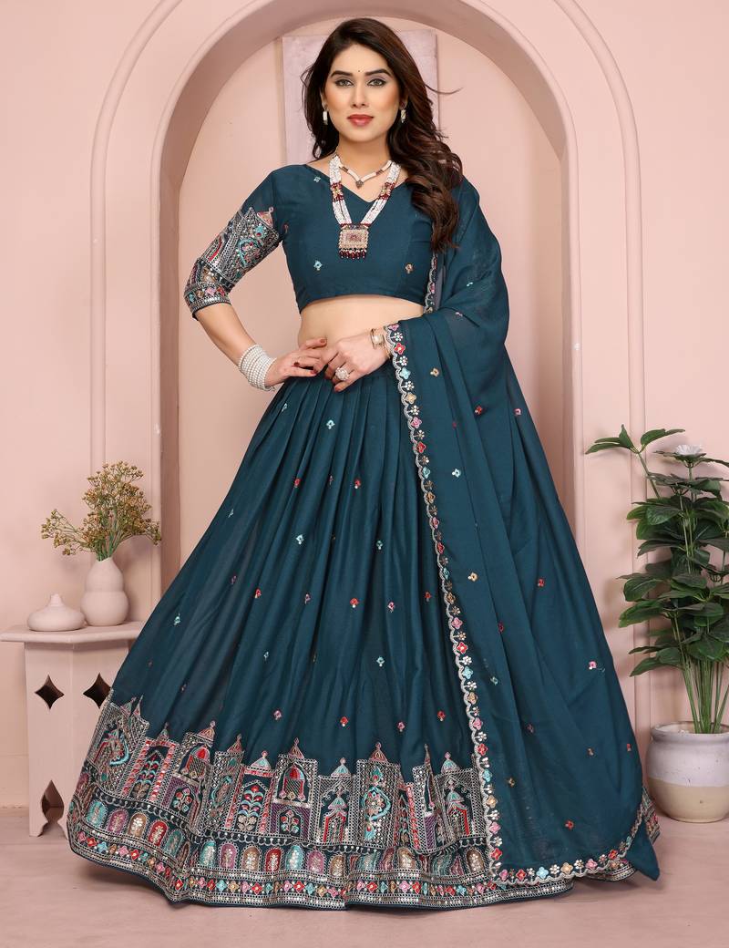 Womens's Star Georgette Traditional Motiff Semi Stitched Lehenga Choli With Cnotrance Dupatta Set