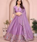 Womens's Star Georgette Traditional Motiff Semi Stitched Lehenga Choli With Cnotrance Dupatta Set