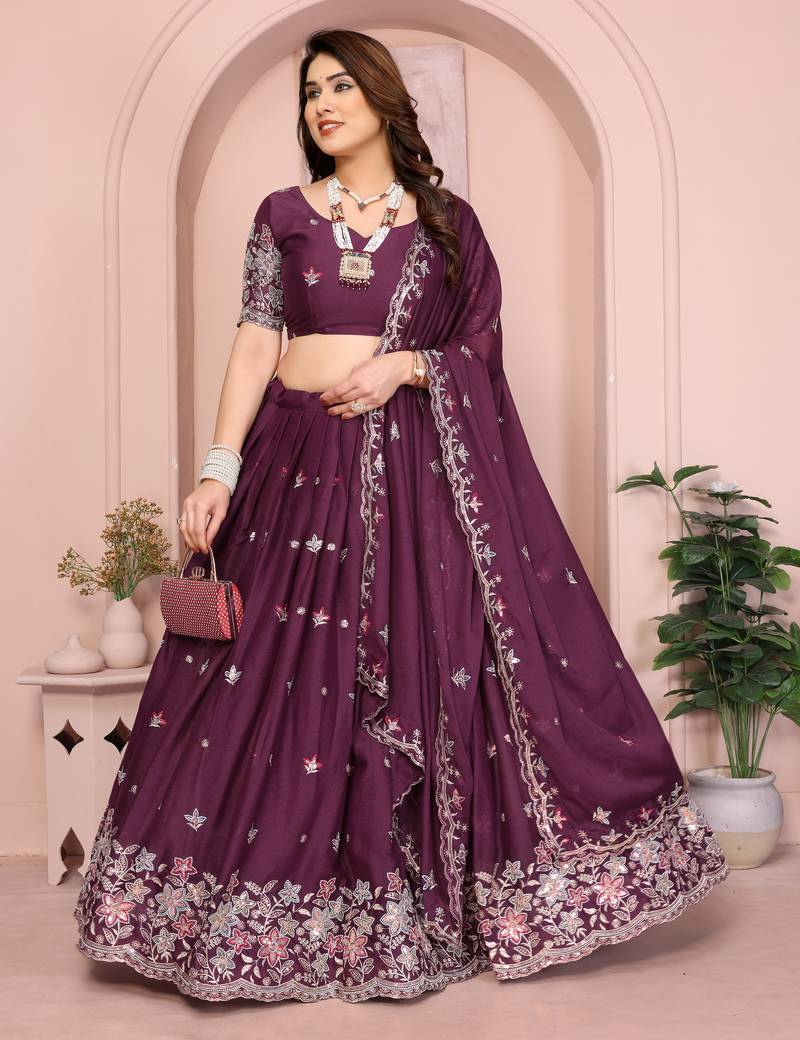Womens's Star Georgette Traditional Motiff Semi Stitched Lehenga Choli With Cnotrance Dupatta Set