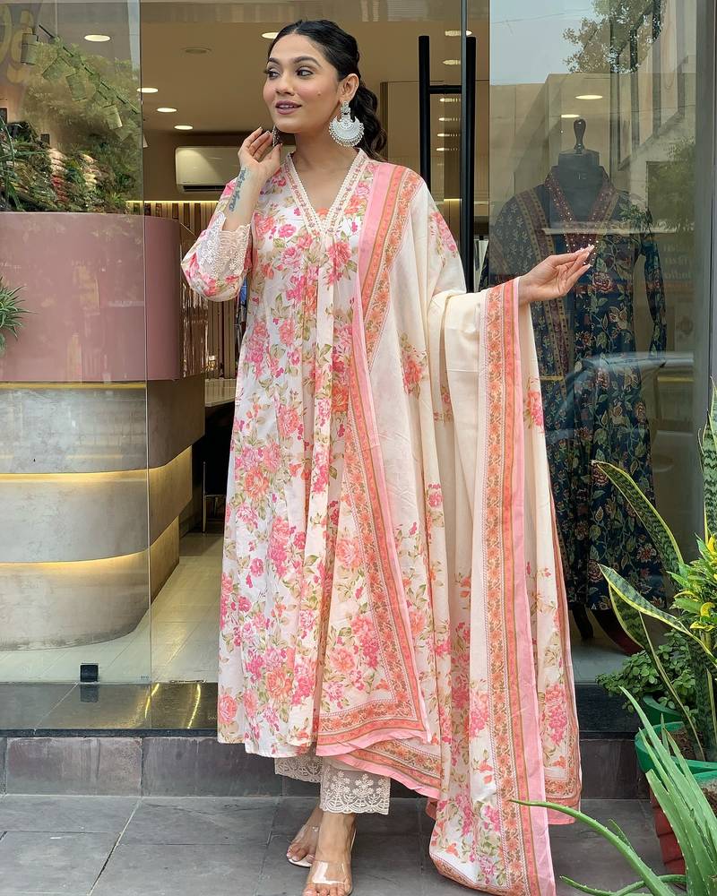 Light pink & white embroidered cotton kurta pant with dupatta