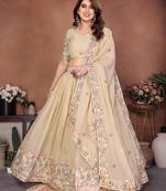 Womens's Star Georgette Traditional Motiff Semi Stitched Lehenga Choli With Cnotrance Dupatta Set