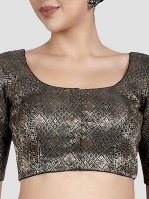 Black brocade padded readymade saree blouse 5