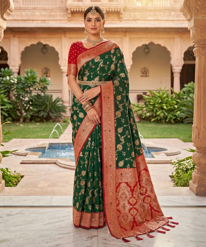 Green soft silk blend saree with zari weaving meenakari design