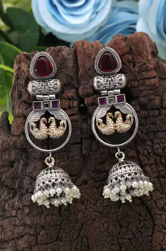 Maroon color dual tone oxidised earrings