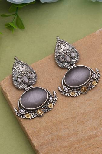 Grey color dual tone oxidised earrings
