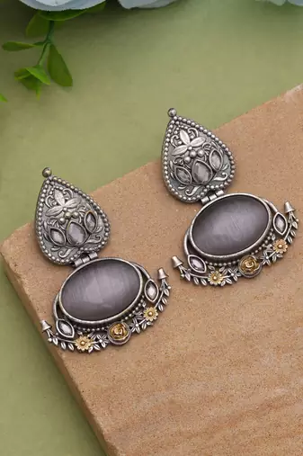 Grey color dual tone oxidised earrings