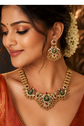 Ratnashraya Opulent Temple Necklace  4