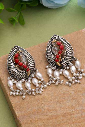 Red color oxidised earrings