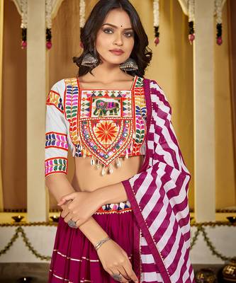 Women's Pink Georgette Traditional Kutchi Embroidery with Mirror Work Semi Stiched Lehenga Choli With Dupatta 3