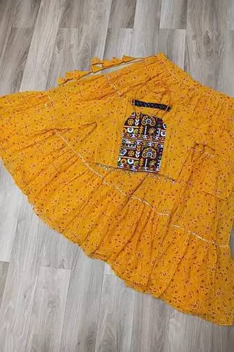 NAVRATRI WEAR YELLOW GEORGETTE BANDHEK PRINT LEHENGA CHOLI FULL STITCHED.