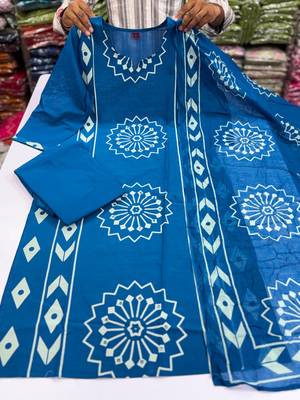 Women's Blue Printed Kurta Pant Dupatta Set 2