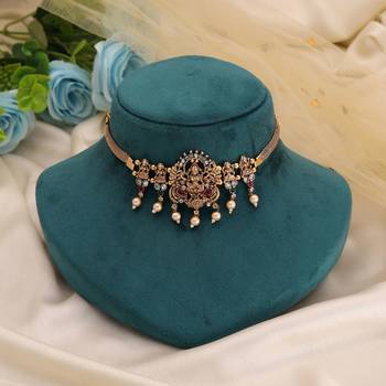 Rani & green color choker temple necklace 2