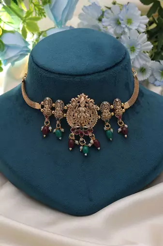 Maroon & green color choker temple necklace