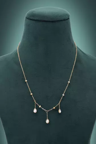 White color anti tarnish necklace