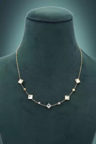 White color anti tarnish necklace