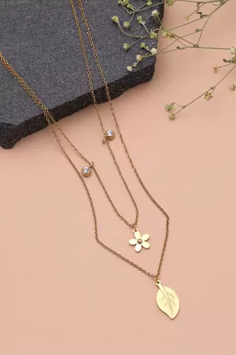 Gold color anti tarnish necklace
