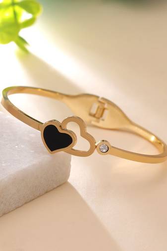 Black color anti tarnish bracelet