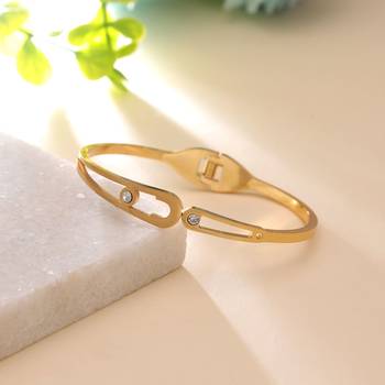 Gold color anti tarnish bracelet 1