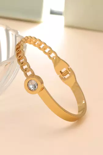 Gold color anti tarnish bracelet